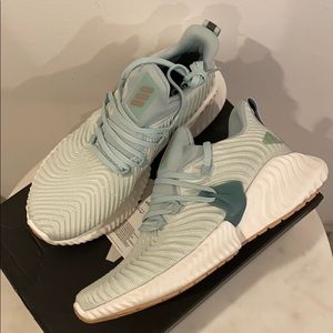 ADIDAS ALPHABOUNCE INSTINCT